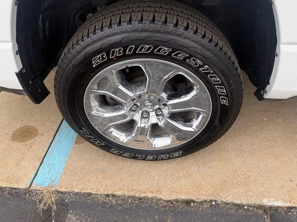 Used 2023 RAM 1500 Big Horn AWD/4WD image 9