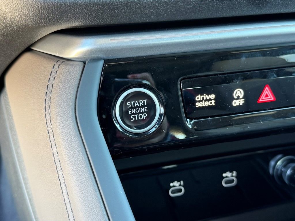 New 2025 Audi Q5 2.0T Premium Plus image 28