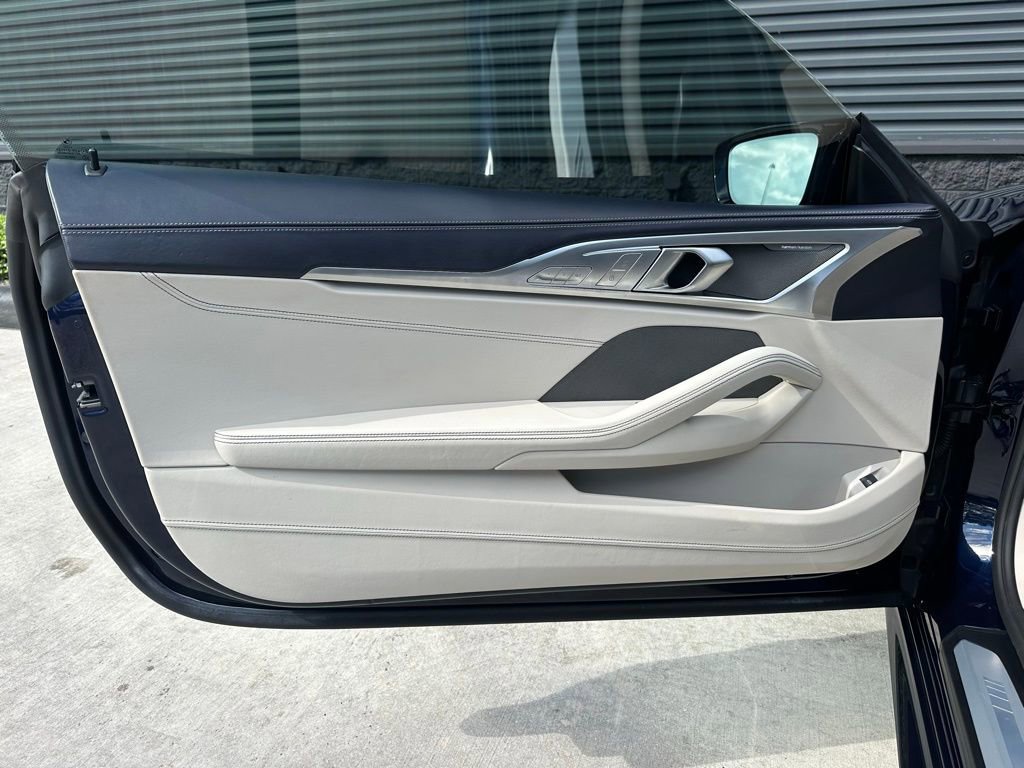 Used 2023 BMW M850i xDrive Coupe image 20