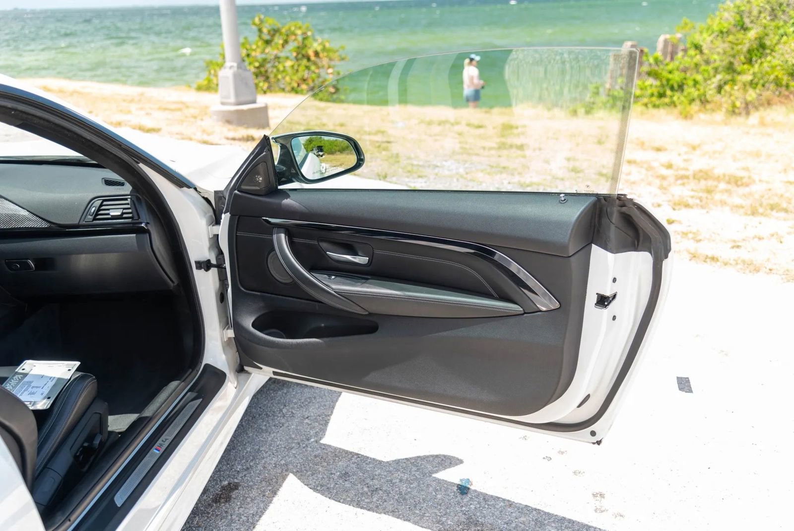 Used 2015 BMW M4 Coupe RWD image 26