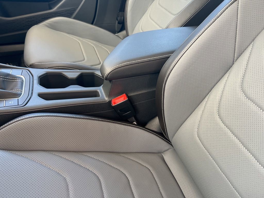 New 2025 Volkswagen Jetta SEL image 26