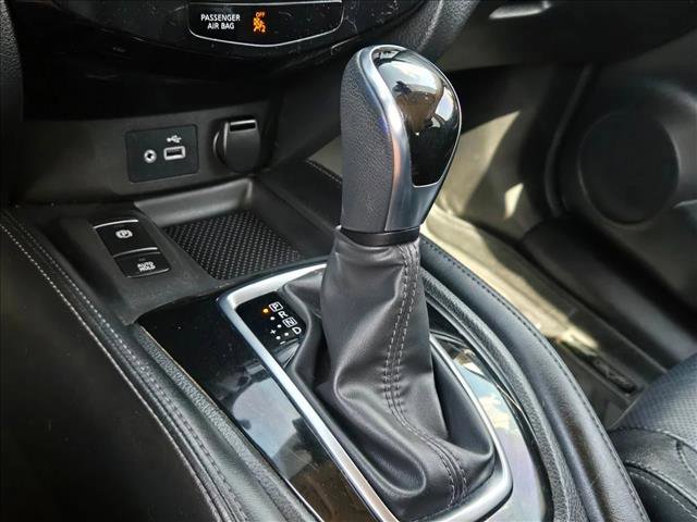 Used 2019 Nissan Rogue SL image 18