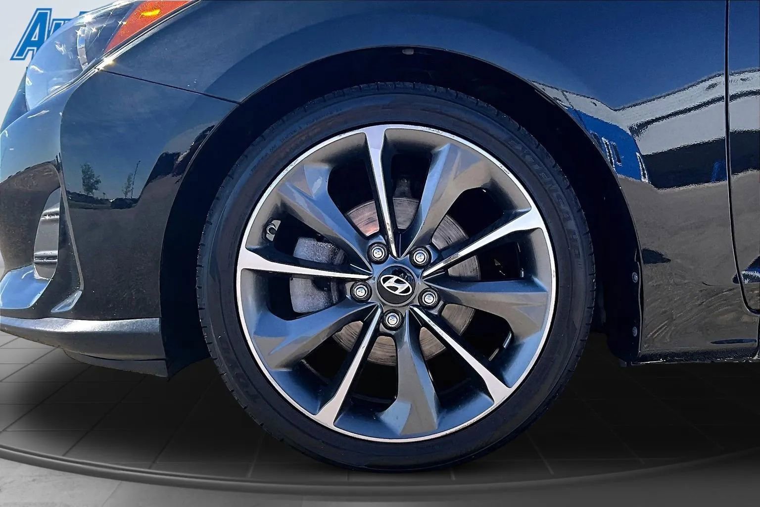 Used 2019 Hyundai Veloster 2.0 Premium FWD image 40