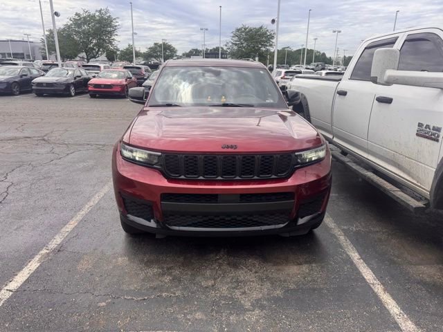 Used 2021 Jeep Grand Cherokee L Laredo AWD/4WD image 14