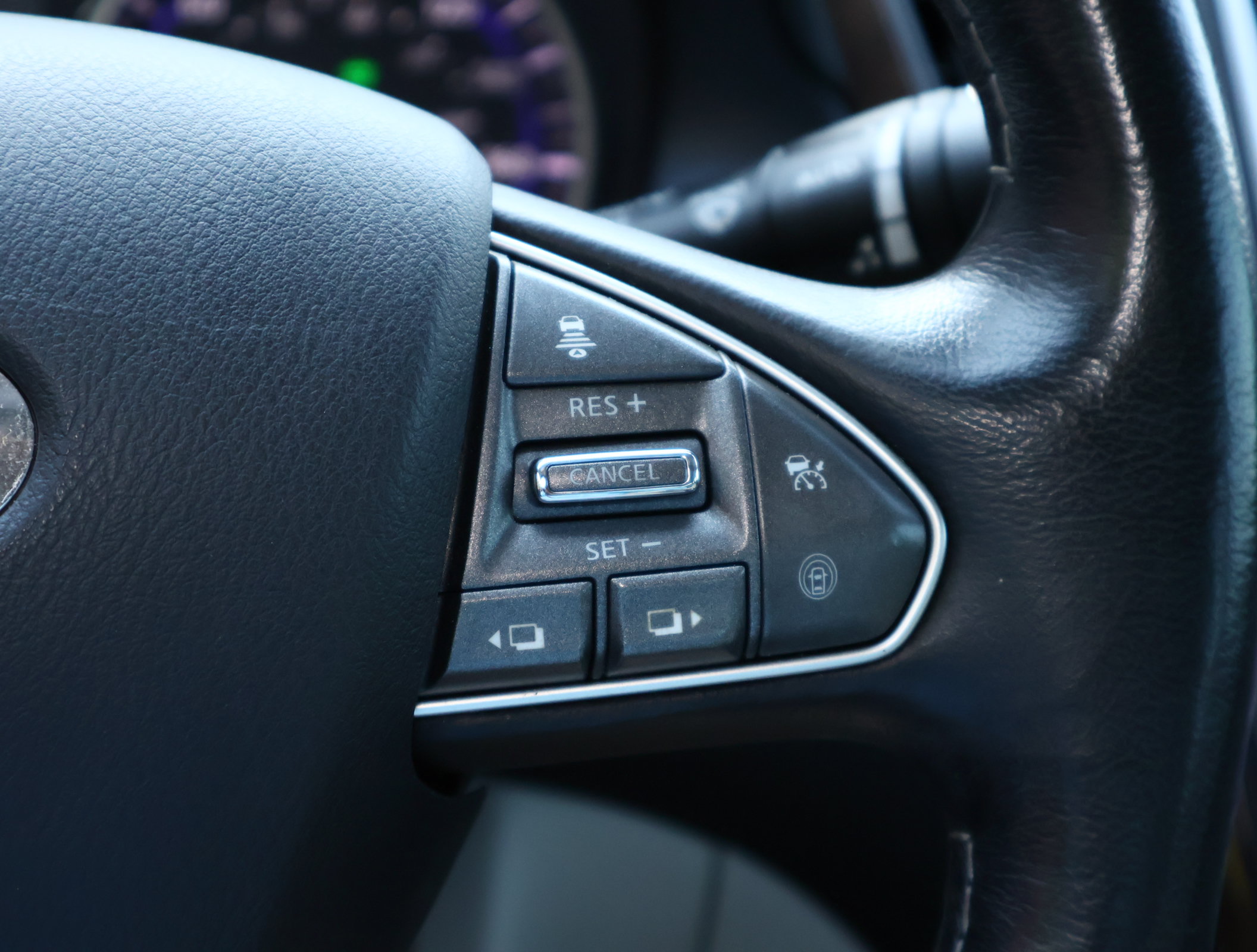 Used 2014 INFINITI Q50 Premium w/ Deluxe Technology Package AWD/4WD image 15