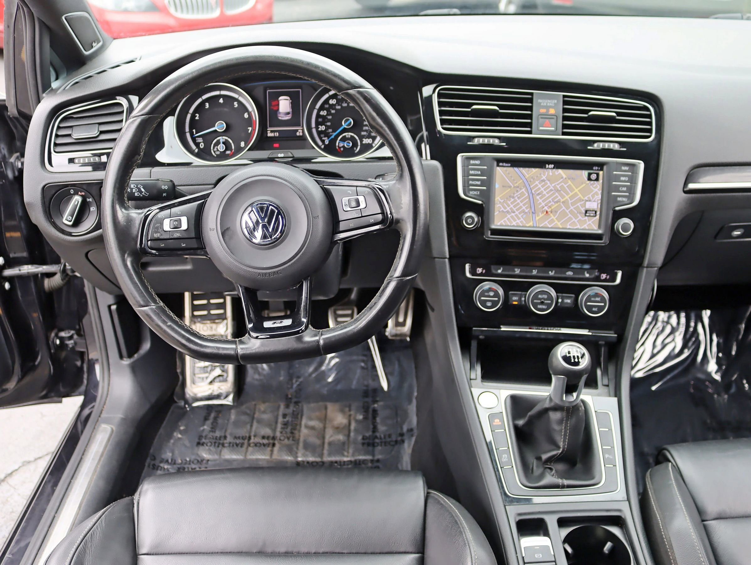 Used 2016 Volkswagen Golf R 4-Door w/ Driver Assistance Package AWD/4WD image 16