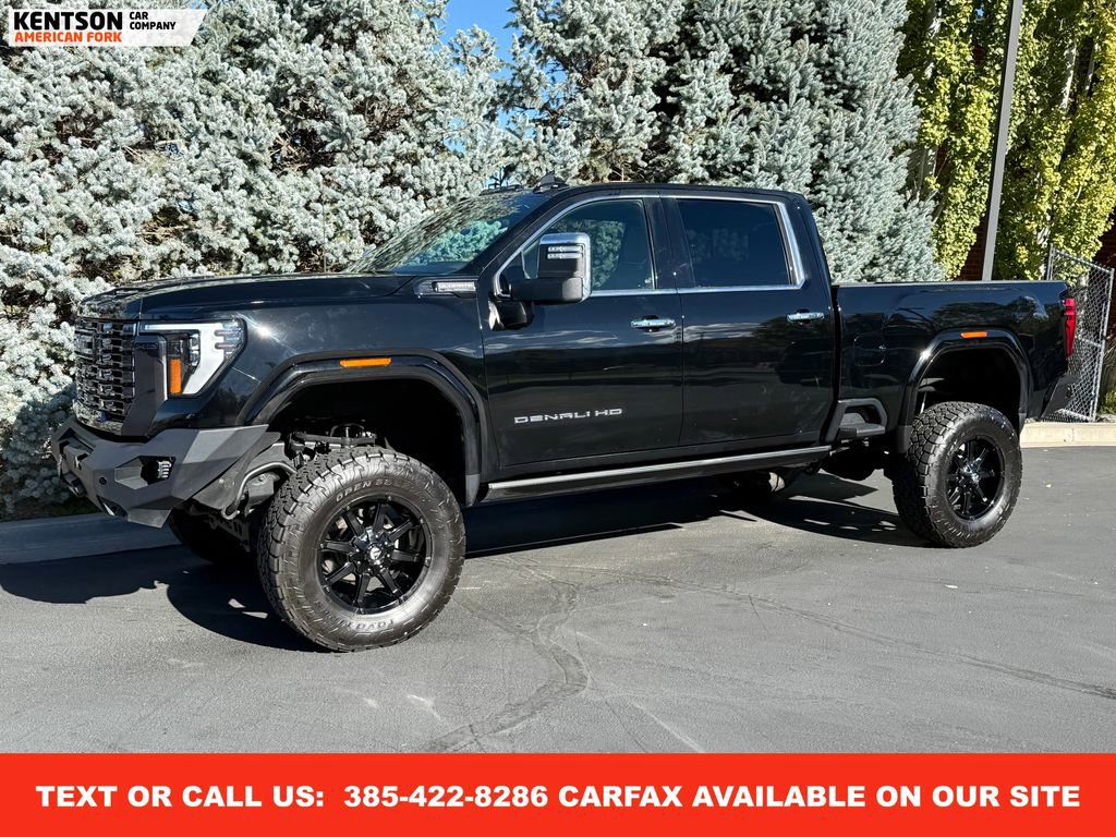 Used 2024 GMC Sierra 2500 Denali Ultimate image 1