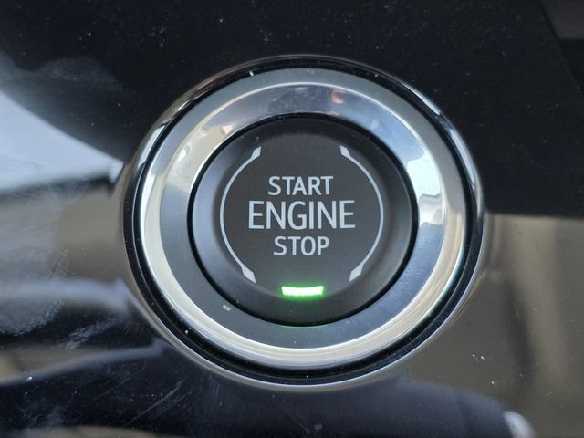 Used 2025 Buick Envision Avenir AWD/4WD image 40