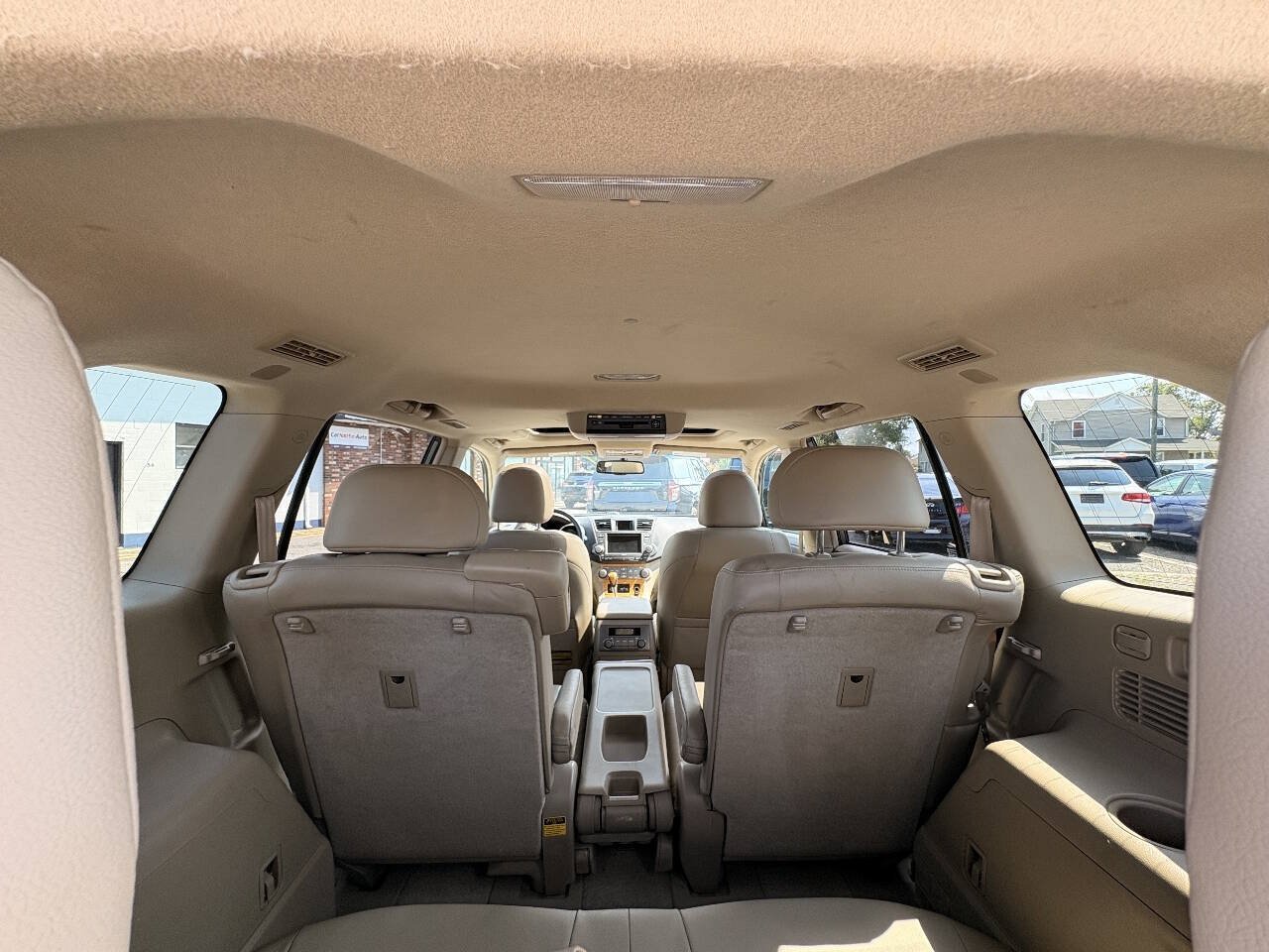 Used 2010 Toyota Highlander Limited AWD/4WD image 34