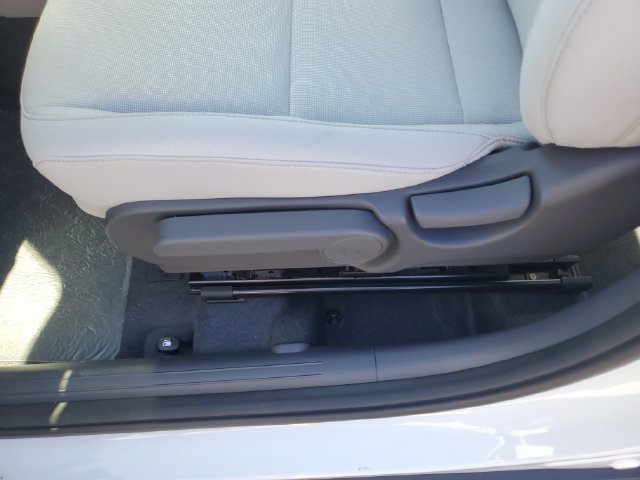 New 2027 Hyundai Kona SE AWD/4WD image 17