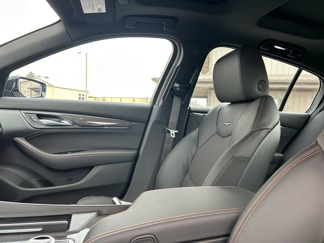 New 2026 Cadillac CT5 V w/ LPO, ONYX Package AWD/4WD image 26