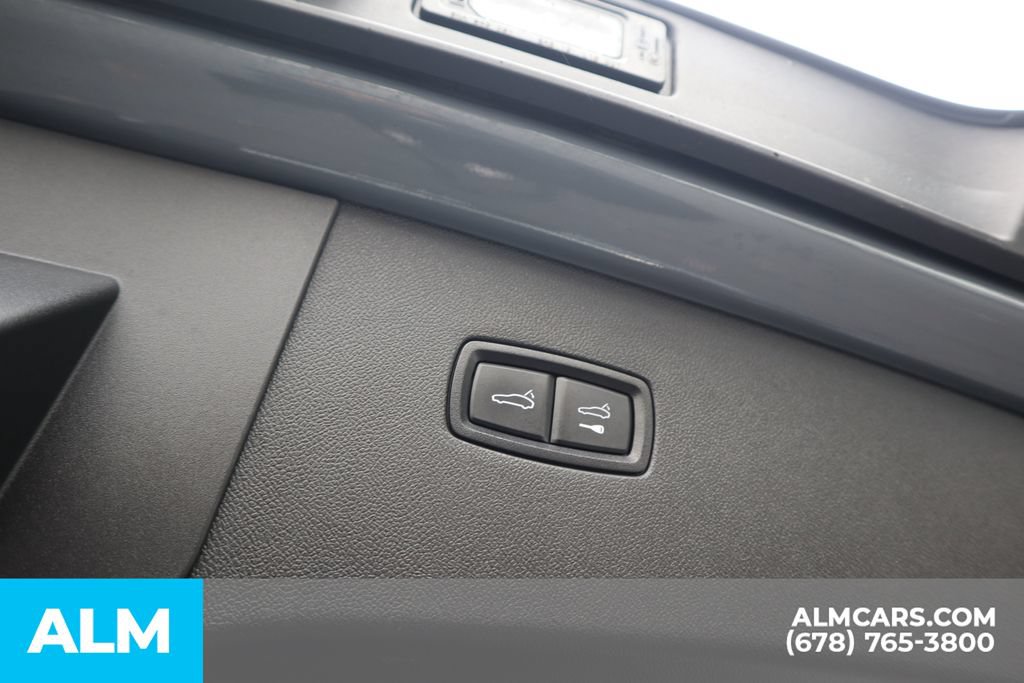 Used 2022 Porsche Cayenne Turbo GT AWD/4WD image 23