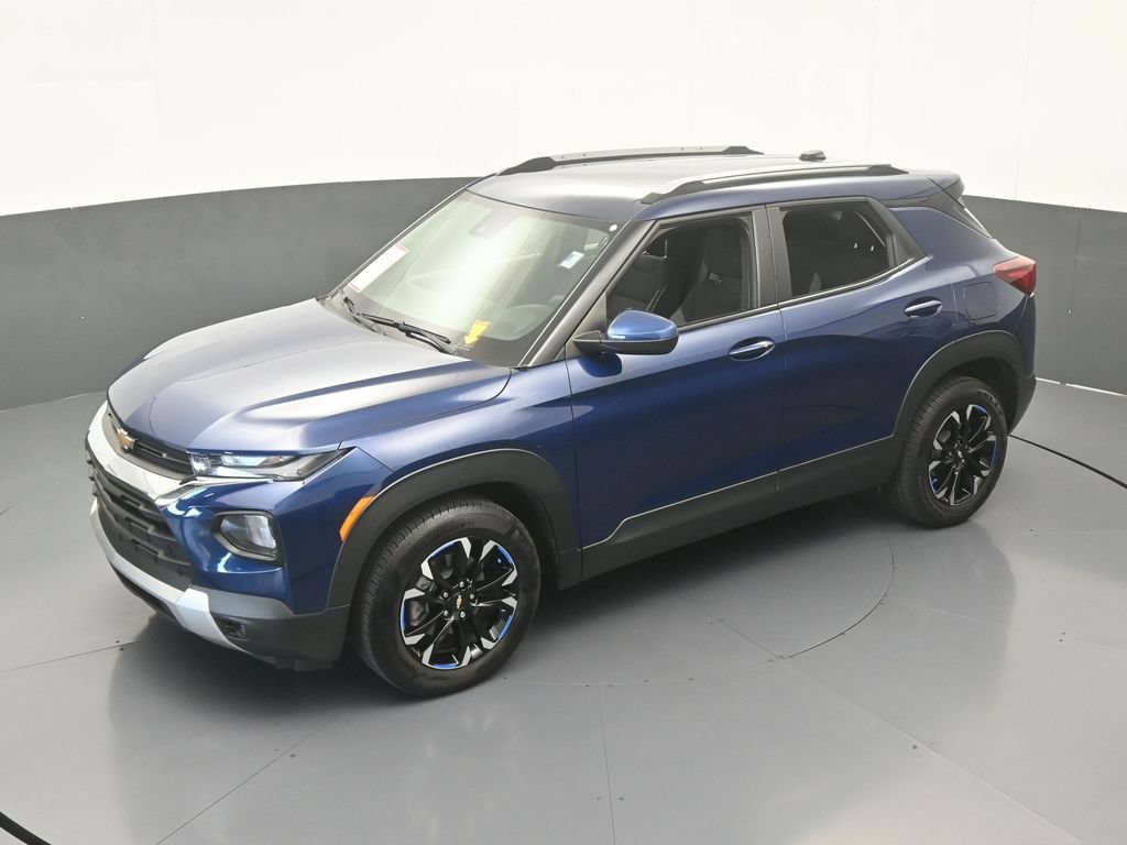 Used 2023 Chevrolet TrailBlazer LT FWD image 45