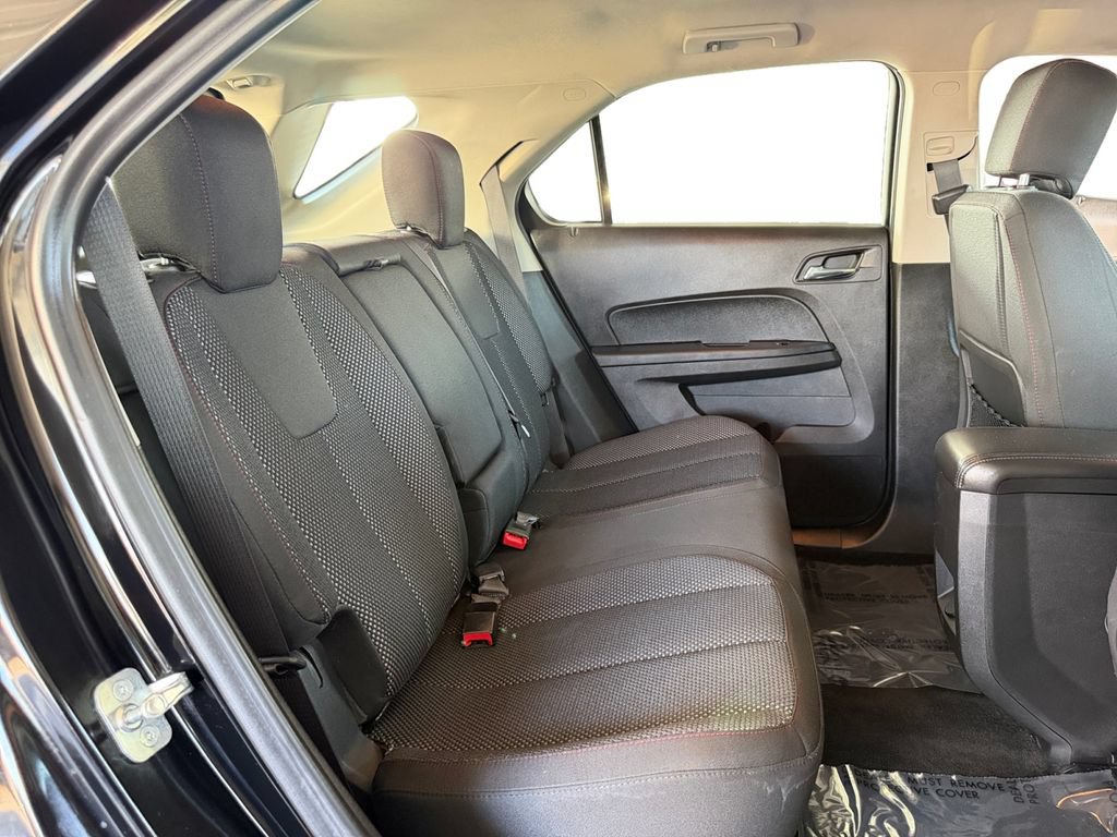 Used 2017 Chevrolet Equinox LS AWD/4WD image 18