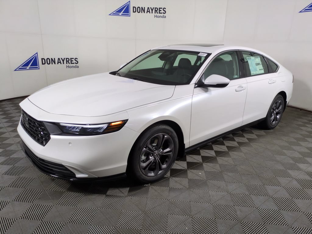 New 2026 Honda Accord EX-L image 1