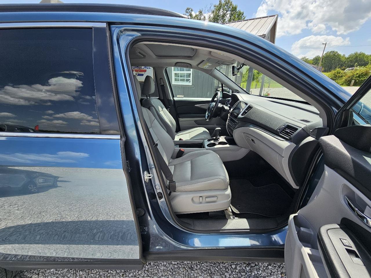 Used 2018 Honda Pilot EX-L image 36