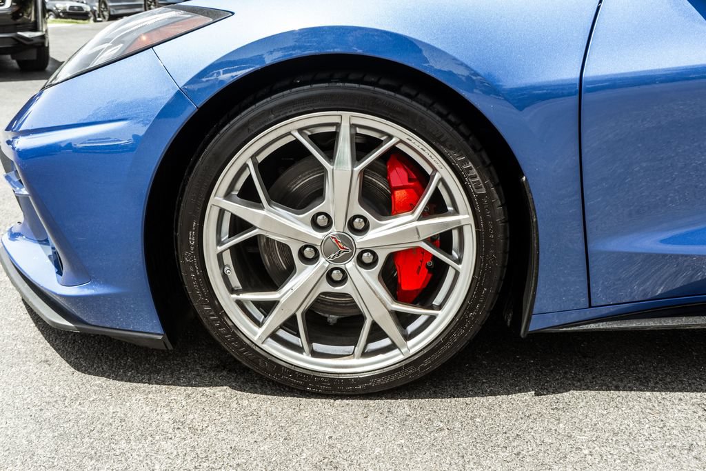 Used 2022 Chevrolet Corvette Stingray Premium Cpe w/ Z51 Performance Package RWD image 29