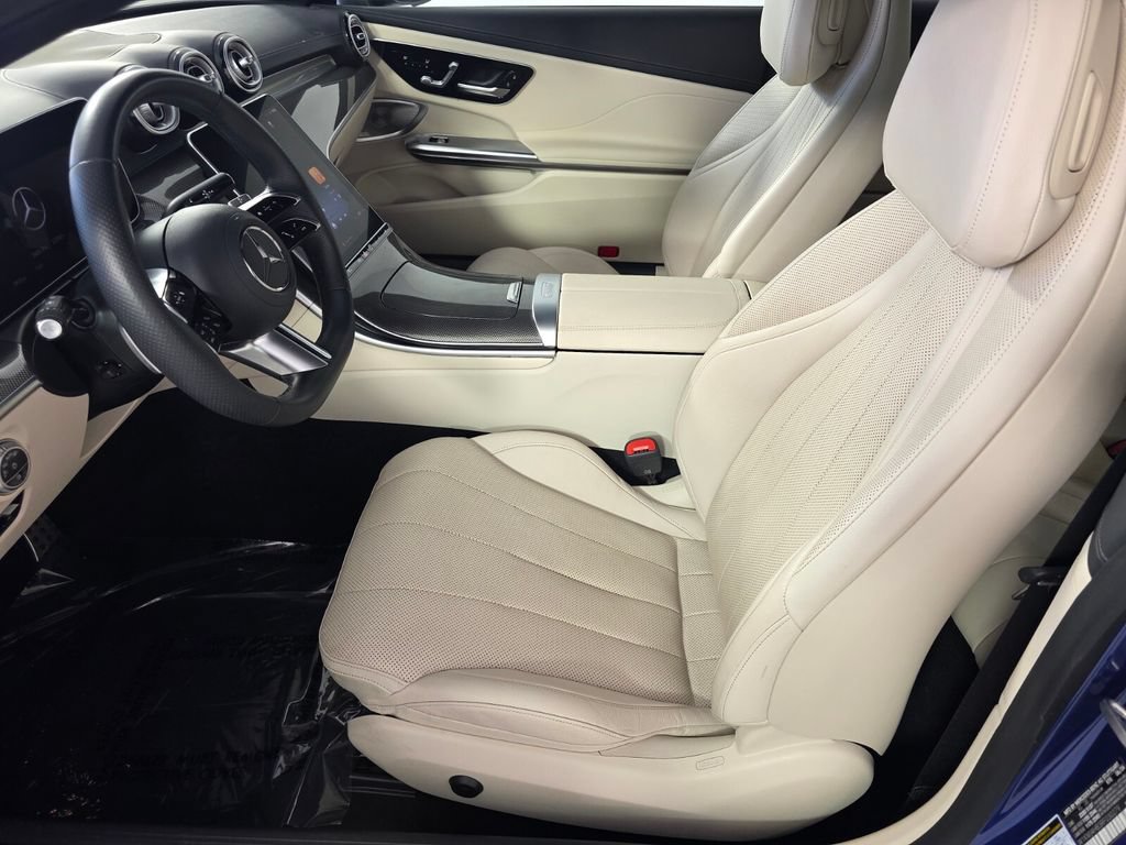 Certified 2024 Mercedes-Benz CLE 300 4MATIC Coupe image 9