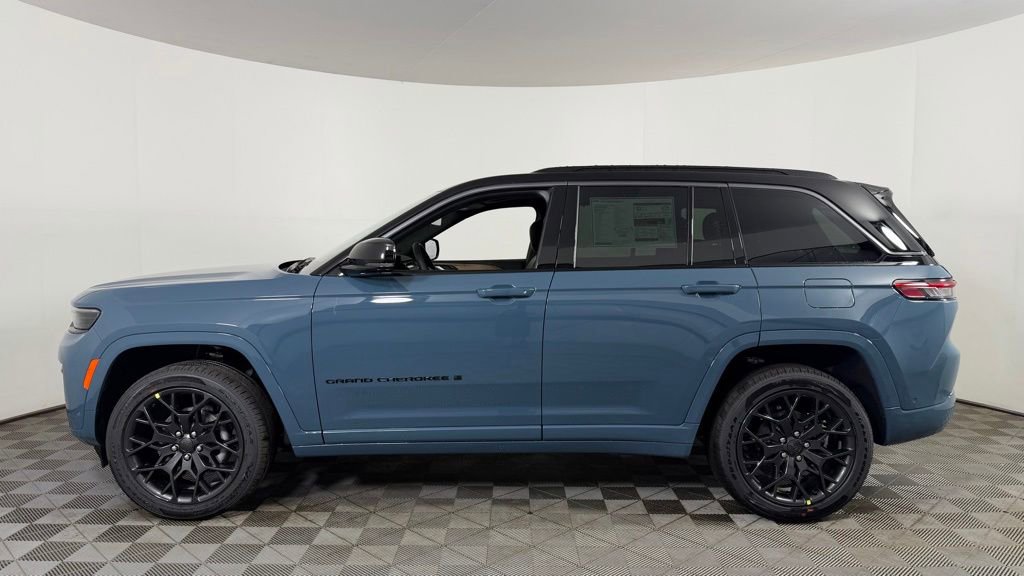 New 2026 Jeep Grand Cherokee Summit AWD/4WD image 4