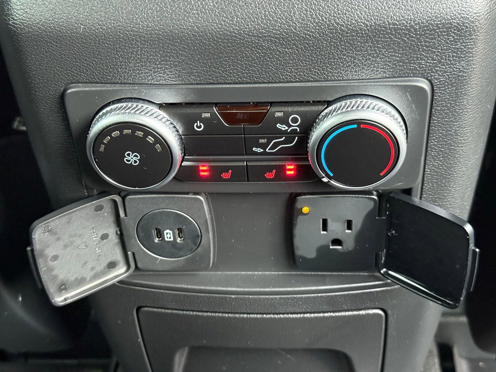 Used 2023 Ford Explorer ST w/ Equipment Group 401A image 16