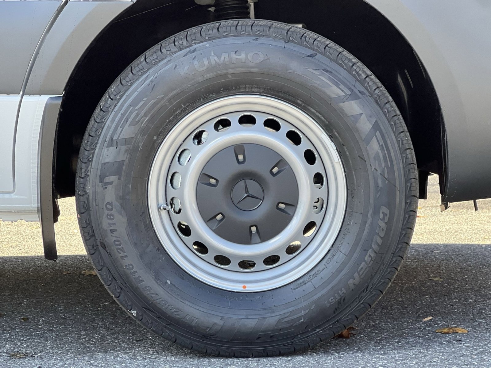 New 2026 Mercedes-Benz Sprinter 144 Cargo image 10