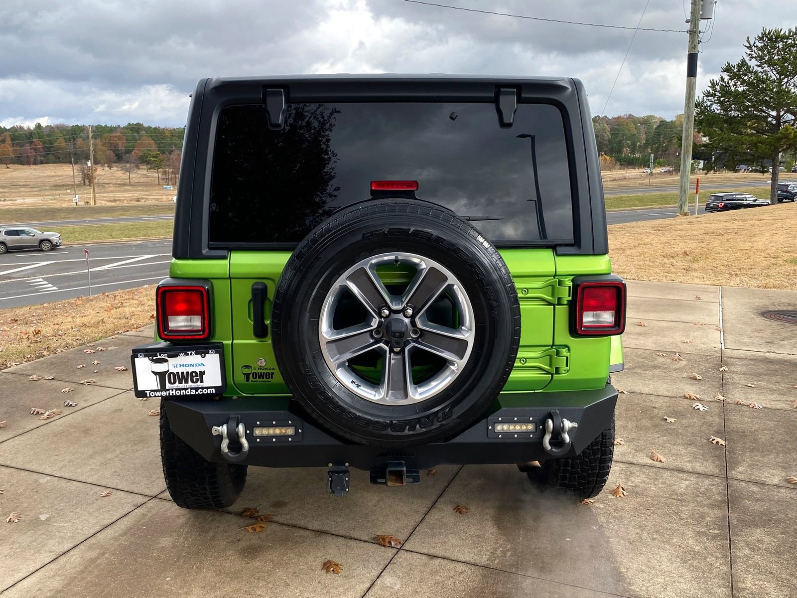 Used 2020 Jeep Wrangler Unlimited Sahara image 5