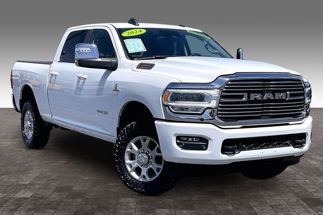 Used 2024 RAM 2500 Laramie w/ Safety Group AWD/4WD image 11