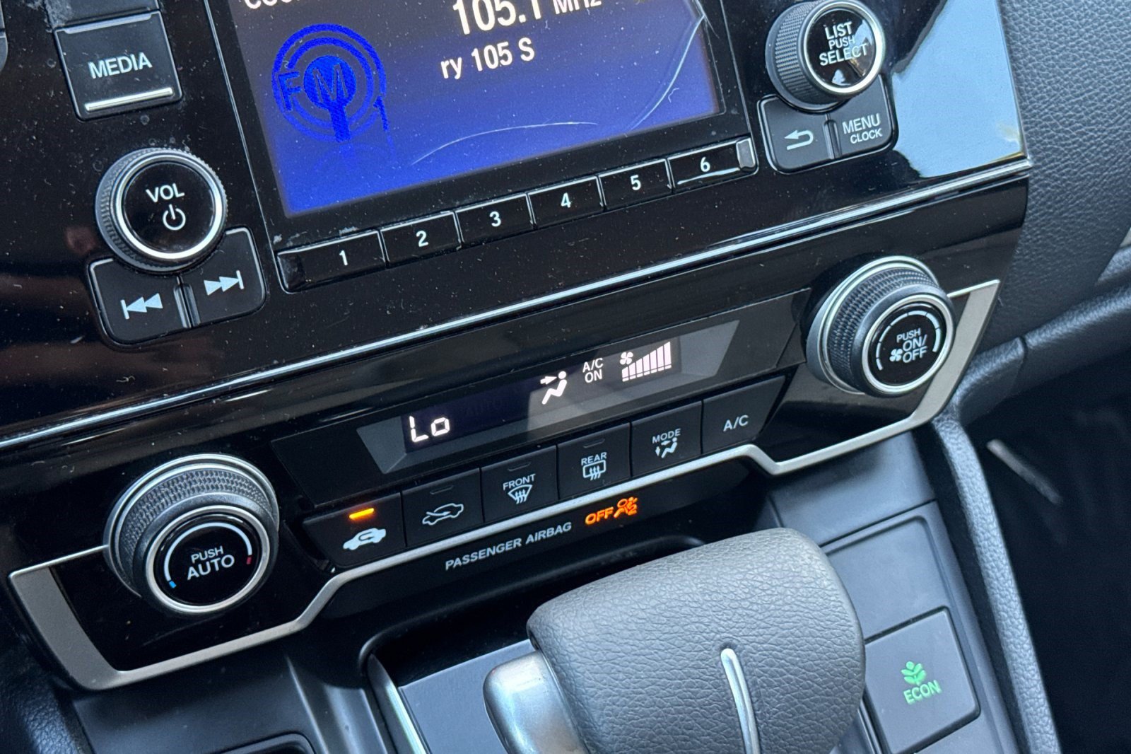Used 2017 Honda CR-V LX image 18