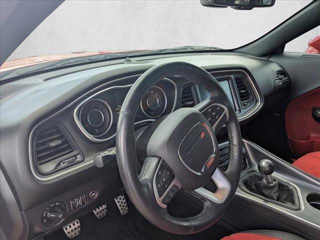 Used 2015 Dodge Challenger R/T Plus RWD image 8