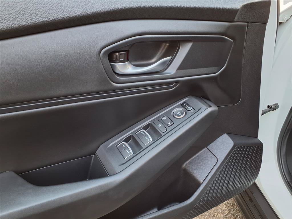 Used 2024 Honda Accord EX image 16