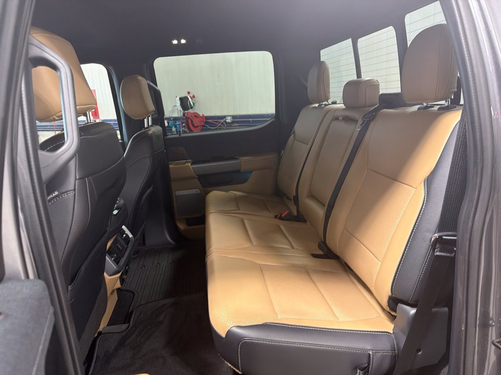 Used 2021 Ford F150 Lariat w/ Max Trailer Tow Package AWD/4WD image 12