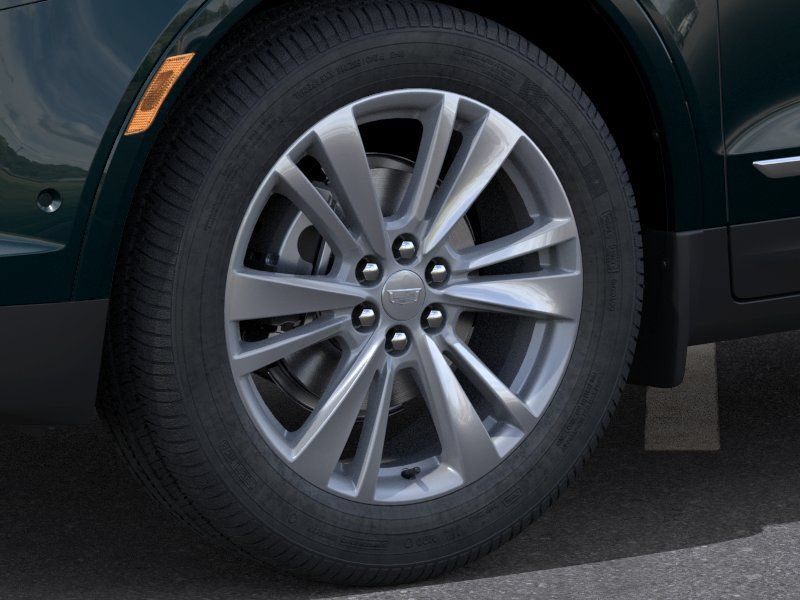 New 2026 Cadillac XT5 Premium Luxury w/ Driver Assist Package AWD/4WD image 9