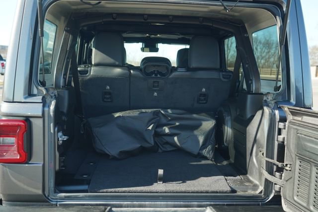 Used 2021 Jeep Wrangler Unlimited Rubicon image 17
