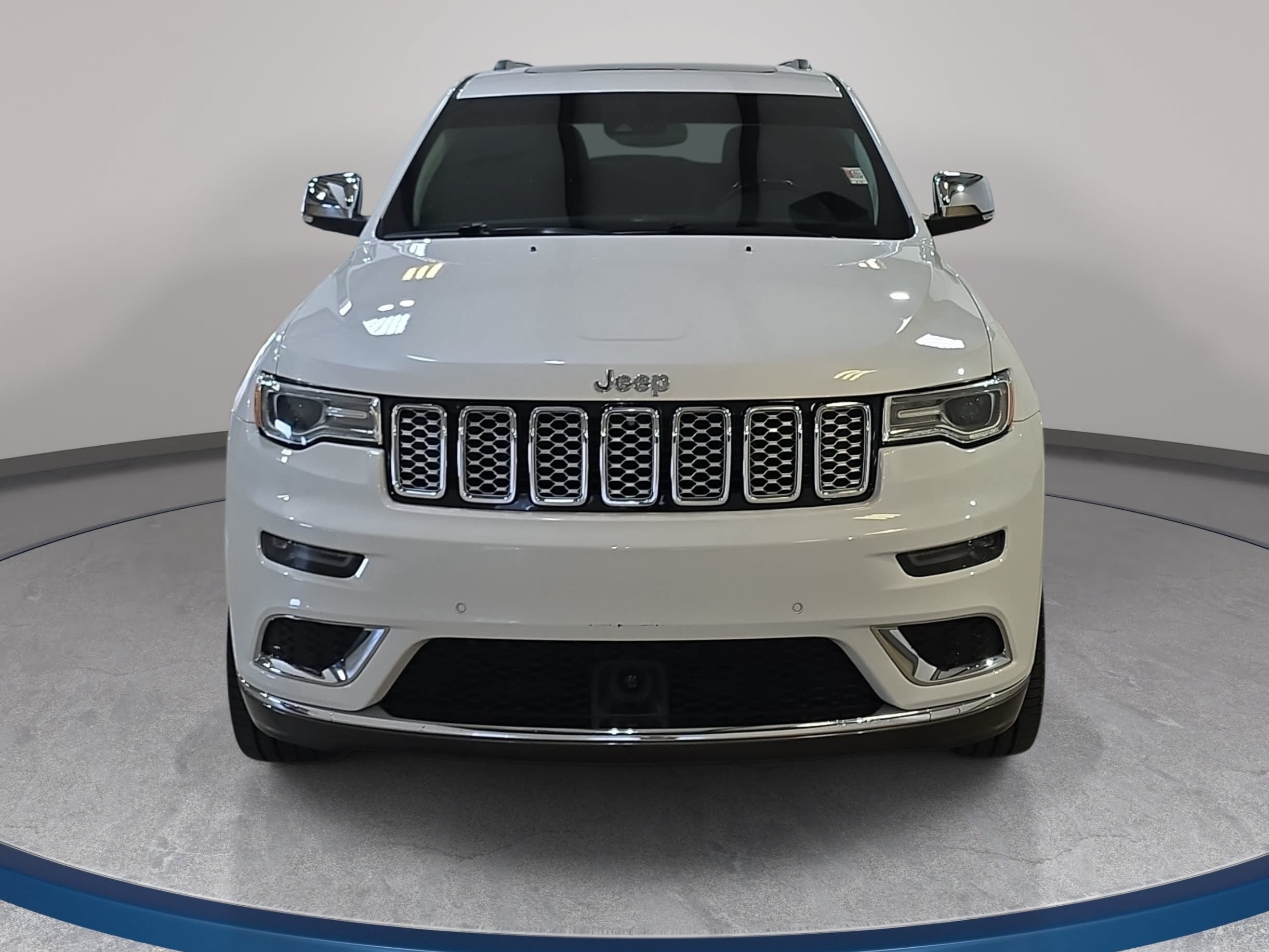 Used 2021 Jeep Grand Cherokee Summit AWD/4WD image 3