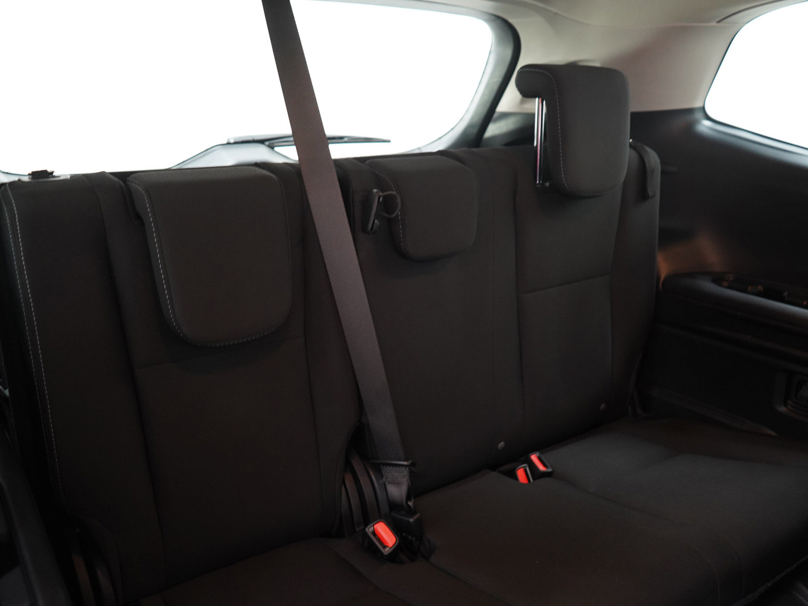 Used 2024 Subaru Ascent Premium w/ Convenience Package image 13