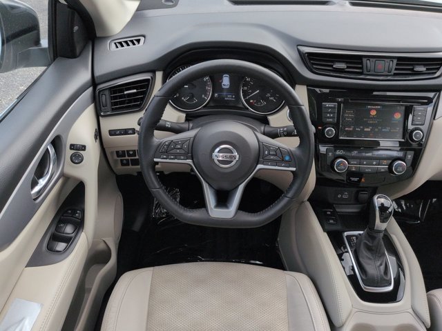 Certified 2020 Nissan Rogue Sport SV w/ Technology Package FWD image 16