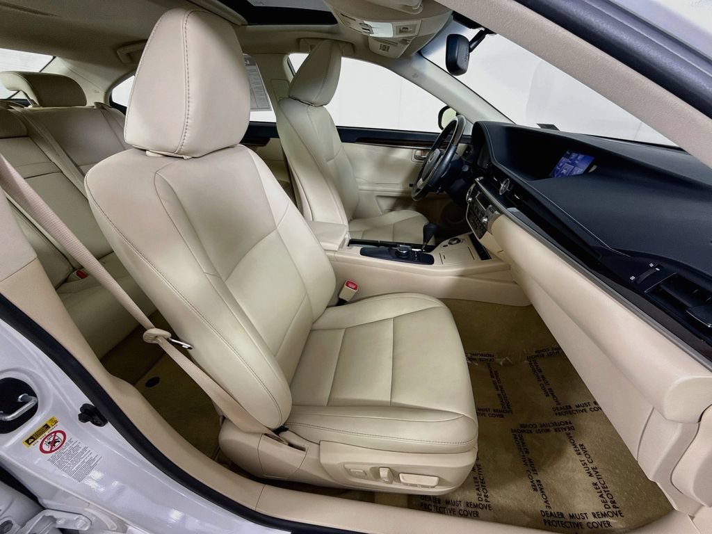 Used 2013 Lexus ES 350 w/ Premium Pkg FWD image 34