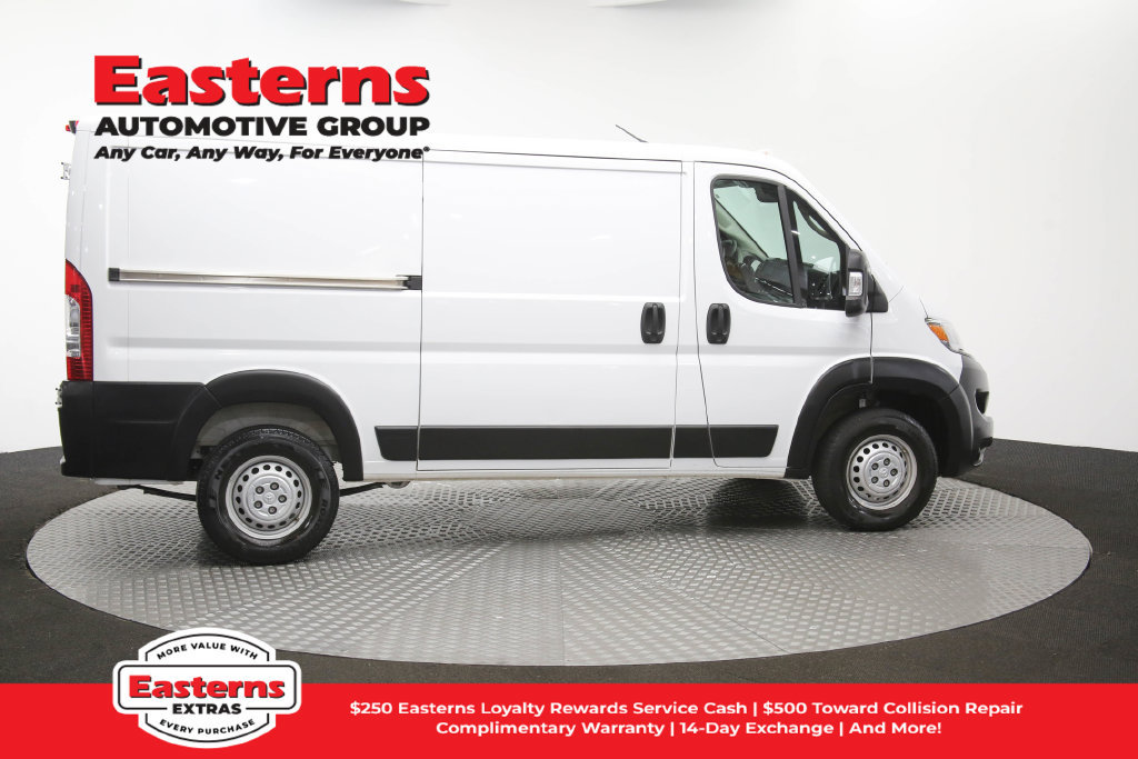 Used 2025 RAM ProMaster 2500 w/ Convenience Group FWD image 39