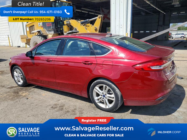 Used 2018 Ford Fusion SE w/ Fusion SE Technology Package FWD image 3