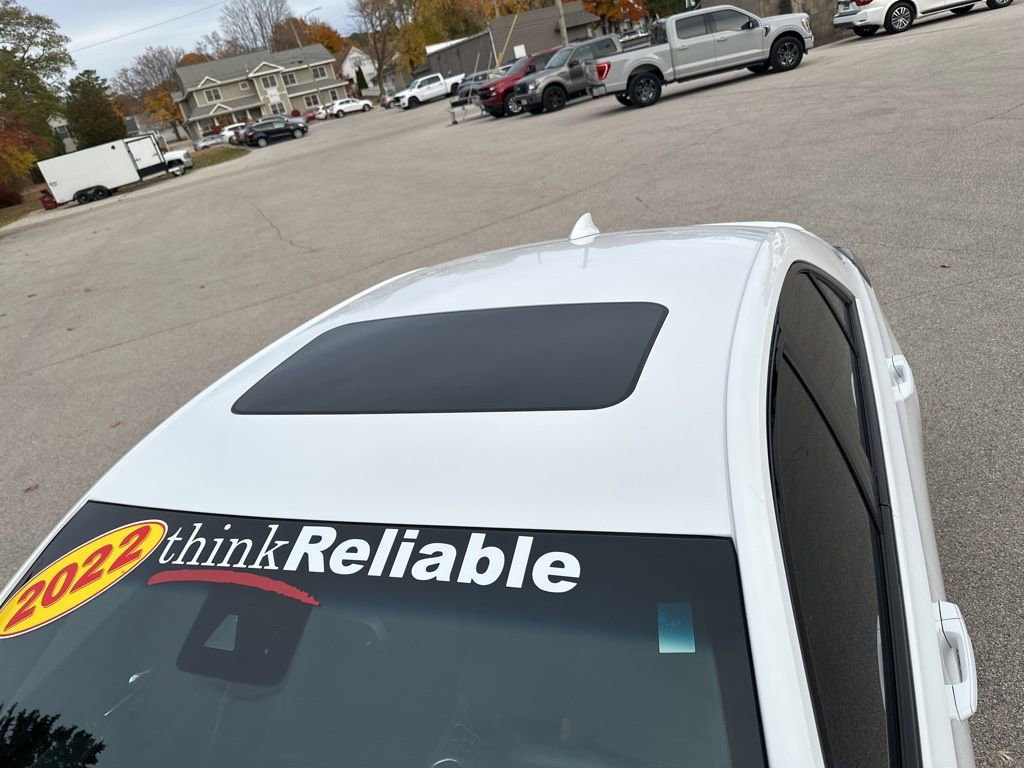 Used 2022 Cadillac CT4 Sport image 12