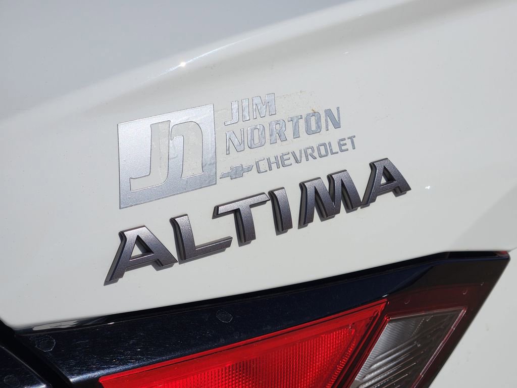 Used 2024 Nissan Altima 2.5 S image 12