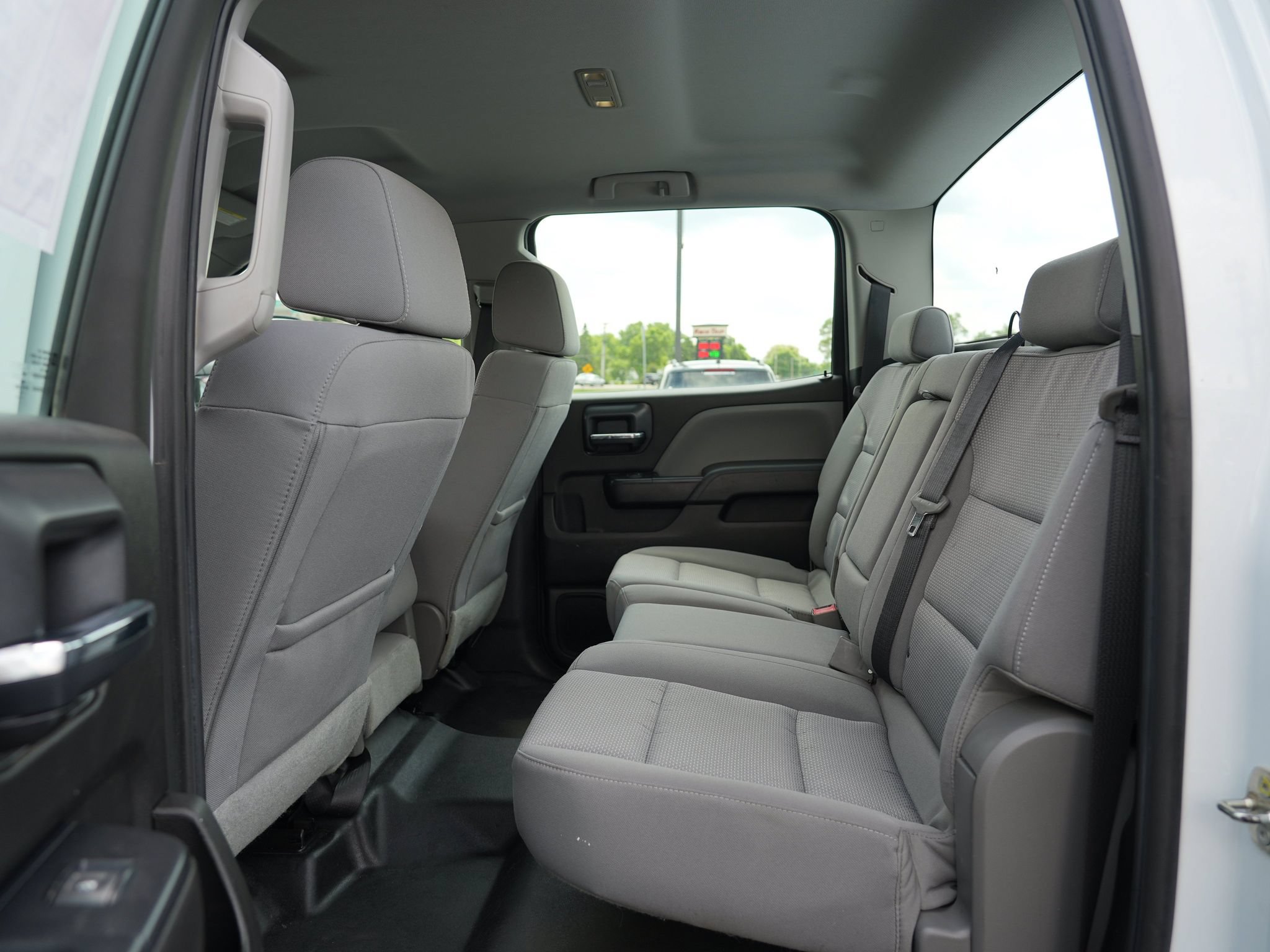 Used 2018 Chevrolet Silverado 3500 W/T AWD/4WD image 18