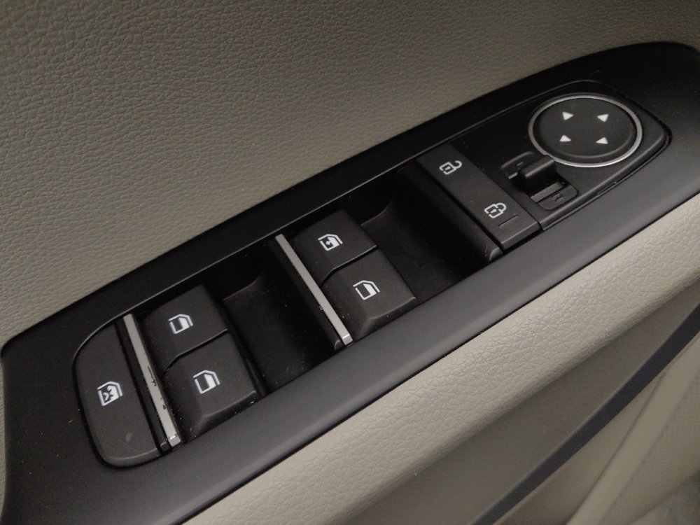 Used 2020 Kia Soul LX image 27