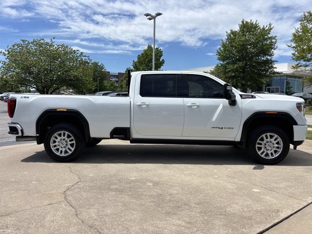 Used 2022 GMC Sierra 2500 AT4 w/ AT4 Premium Plus Package AWD/4WD image 2