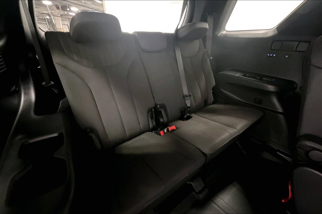 Used 2025 Hyundai Palisade Calligraphy AWD/4WD image 30
