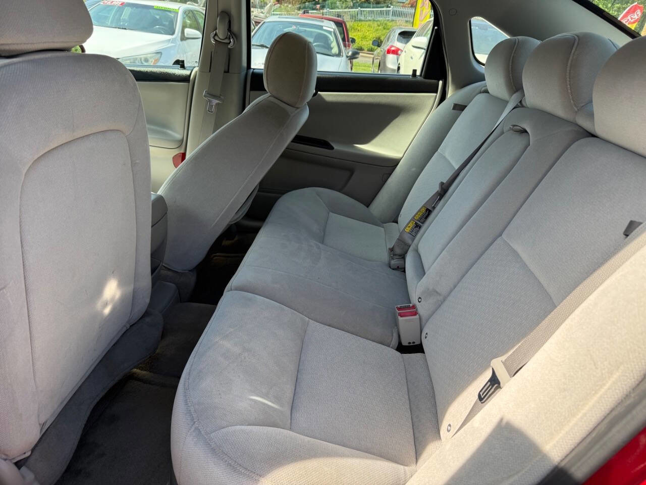 Used 2008 Chevrolet Impala LT FWD image 12
