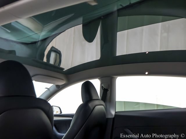 Used 2023 Tesla Model Y Long Range AWD/4WD image 13