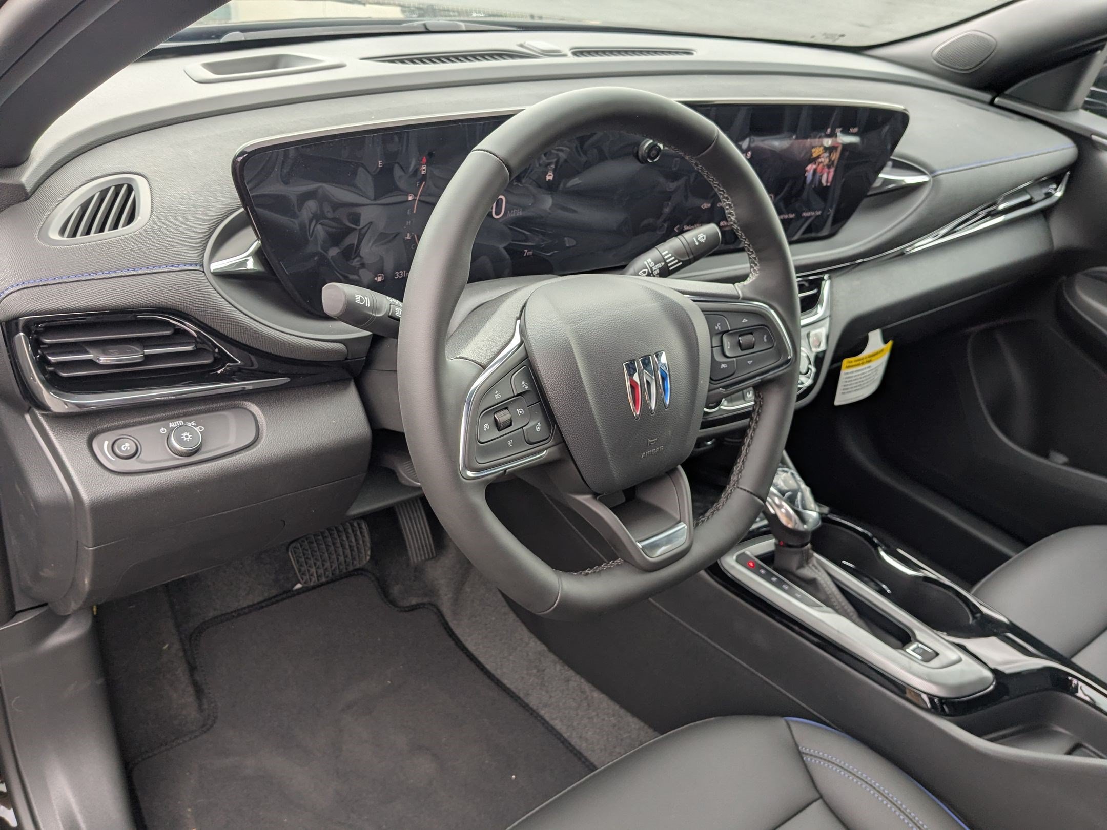 New 2026 Buick Envista Sport Touring w/ Convenience I Package FWD image 11