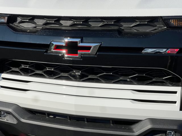 New 2026 Chevrolet Colorado ZR2 w/ Technology Package AWD/4WD image 39