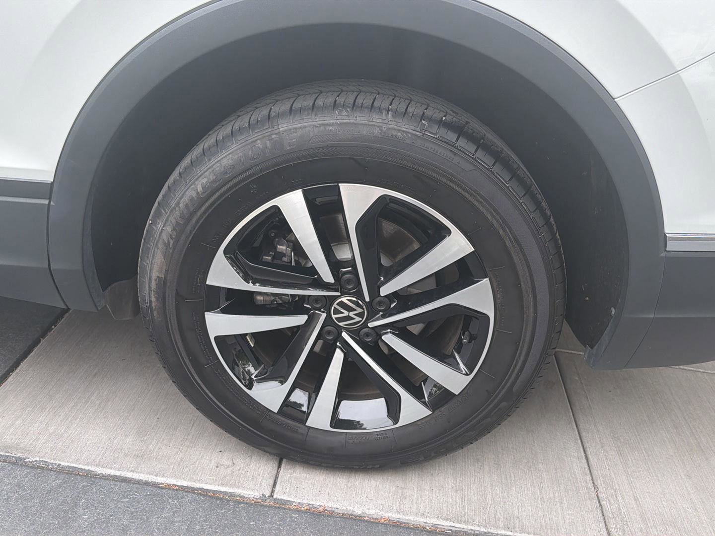 Certified 2022 Volkswagen Tiguan S image 12